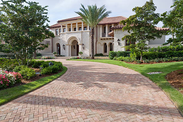 Reasons to Select Us for Your Driveway Paving Requirements in Northwest Harbor, NY